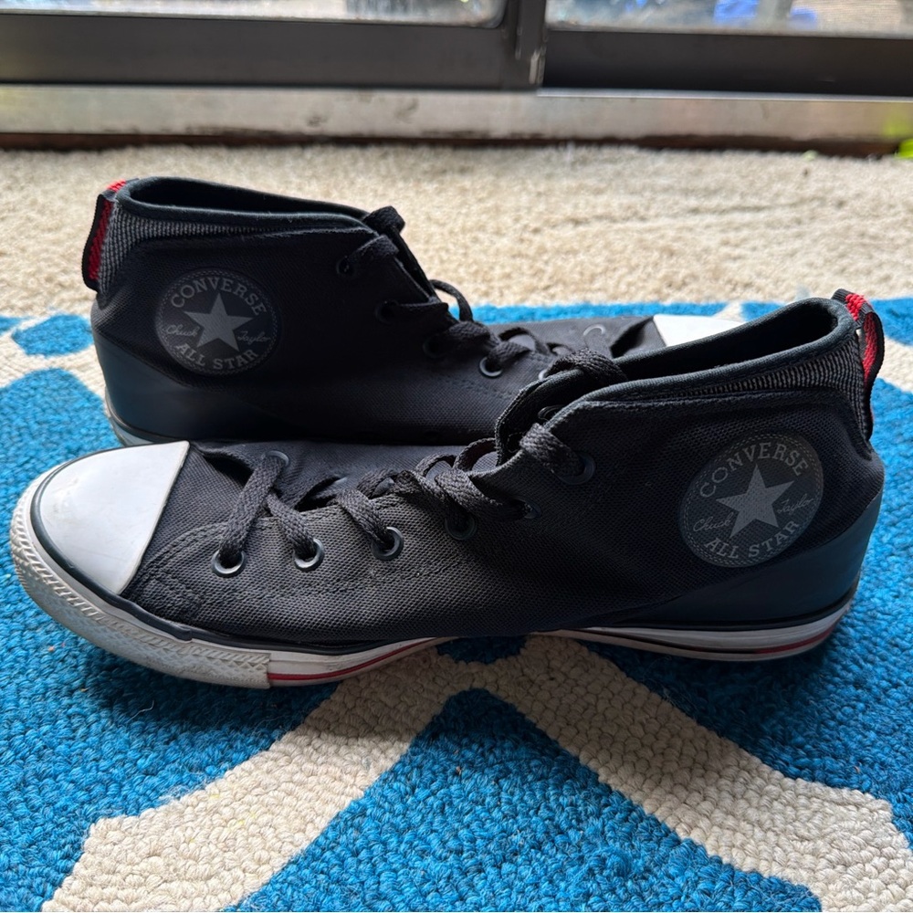 Chuck Taylor All Star Syde Street Mid mode